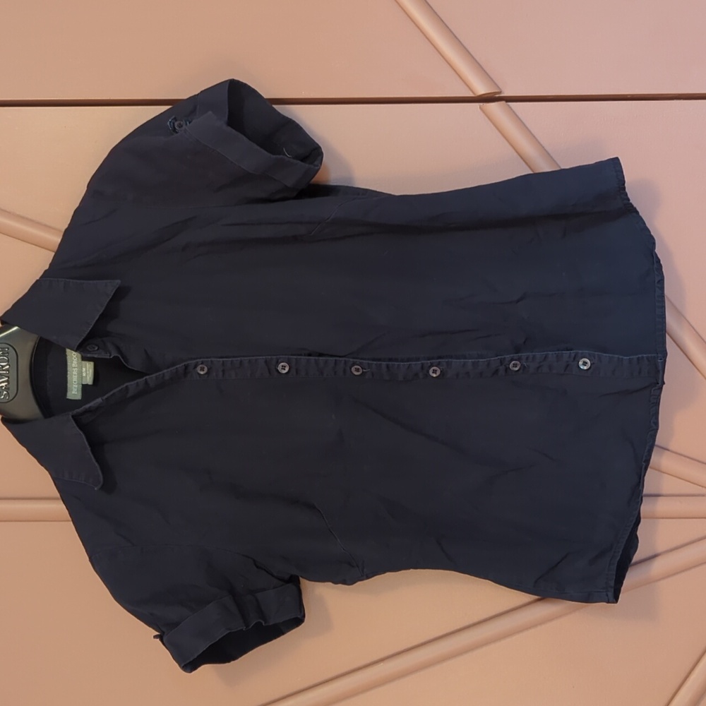 3/$20 - Beechers Brook - Button up Tshirt - M - Navy